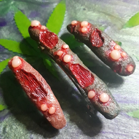 Lot of 3 Zombie Flesh Barrettes - Picture 1 of 6